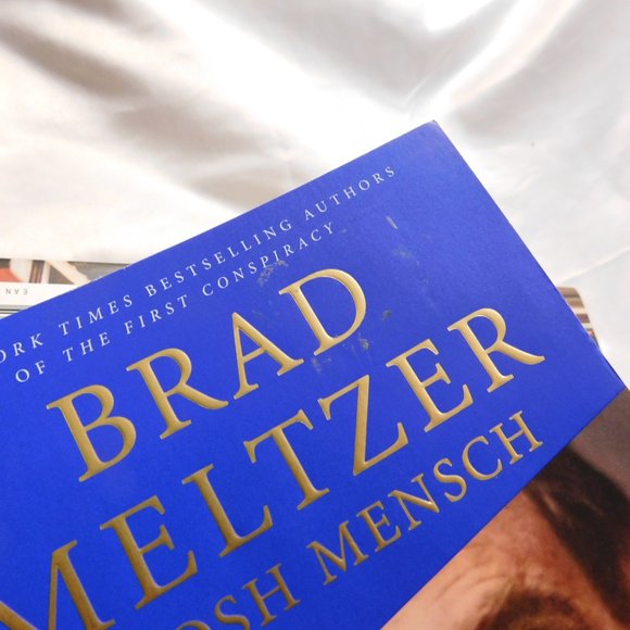 Brad Meltzer Books The Lincoln Conspiracy and The President's Shadow - Picture 5 of 5